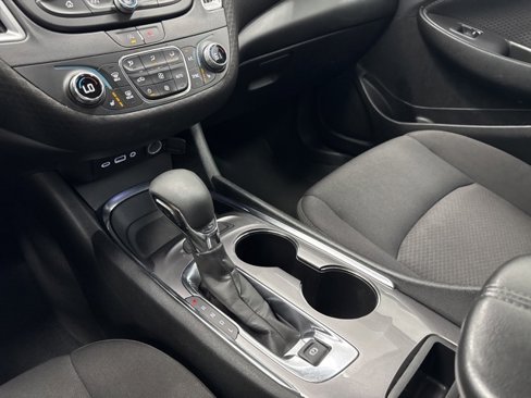 Used 2023 Chevrolet Malibu LT image 20