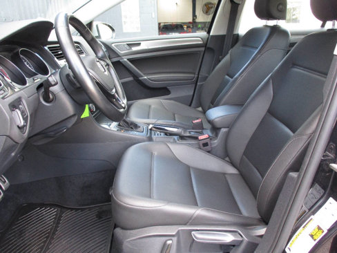 Used 2019 Volkswagen Golf Alltrack S image 61