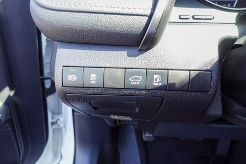 Used 2021 Toyota Camry SE image 12