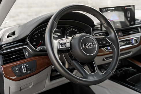 Used 2022 Audi A4 2.0T Premium w/ 18" Wheel Package image 10