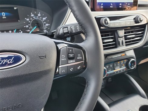 Used 2022 Ford Escape SE image 14