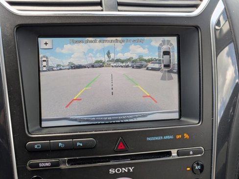 Used 2018 Ford Explorer Platinum image 24