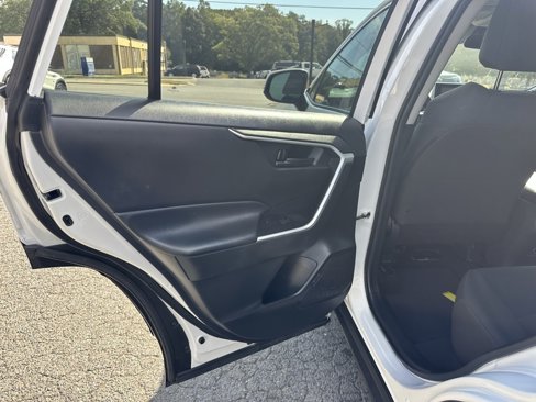 Used 2023 Toyota RAV4 LE image 18