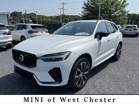 Used 2023 Volvo XC60 B5 Plus w/ Climate Package image 1