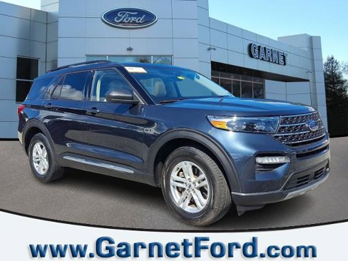 Certified 2022 Ford Explorer XLT w/ Equipment Group 202A image 1