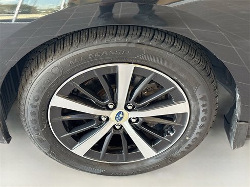 Used 2022 Subaru Impreza 2.0i Premium image 28