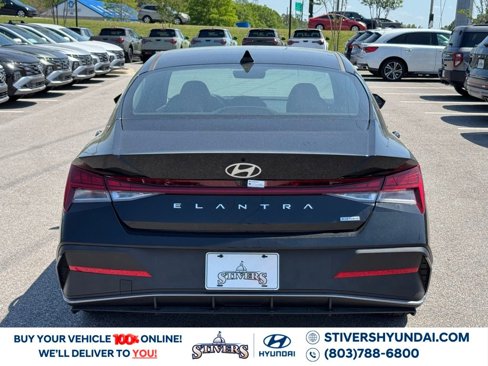 Certified 2025 Hyundai Elantra Blue image 12