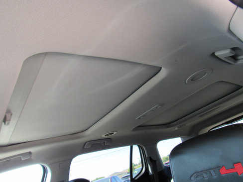 Used 2021 GMC Acadia AT4 w/ Technology Package image 33
