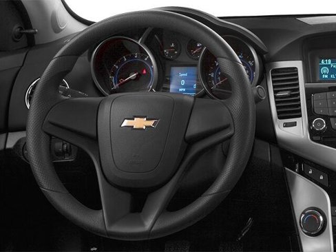 Used 2014 Chevrolet Cruze LT image 7