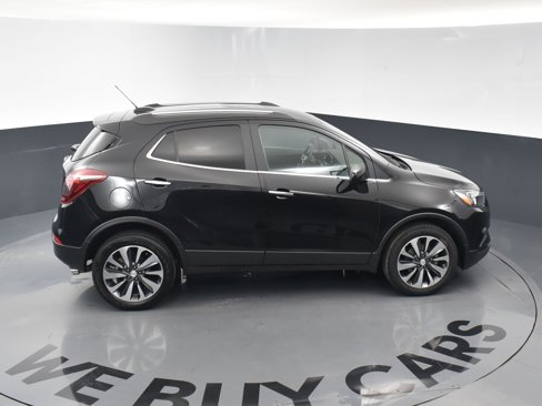 Used 2022 Buick Encore Preferred w/ Safety Package image 32