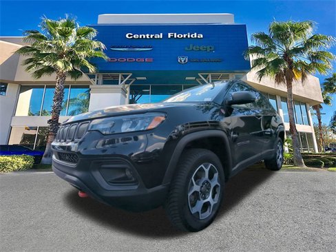 Used 2022 Jeep Compass Trailhawk w/ Trailhawk Convenience Group image 9