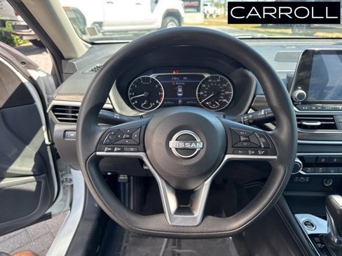 Used 2023 Nissan Altima 2.5 SV image 15