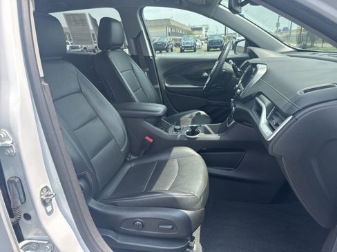 Used 2024 GMC Terrain SLT image 19