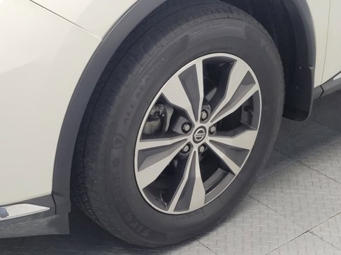 Used 2019 Nissan Murano S image 31