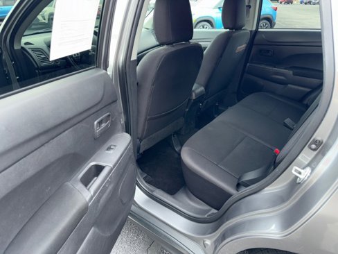 Used 2013 Mitsubishi Outlander Sport ES image 20