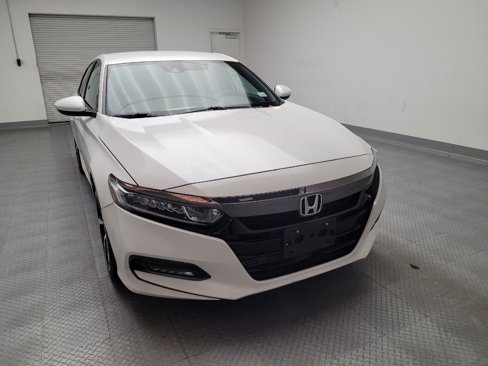 Used 2018 Honda Accord Sport image 14