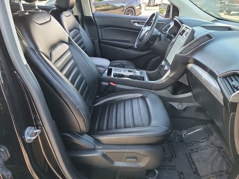 Used 2021 Ford Edge SEL w/ Convenience Package image 15