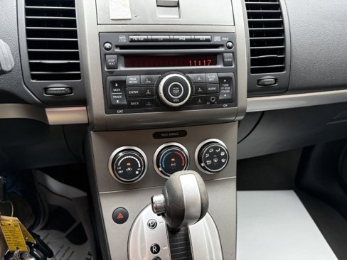 Used 2012 Nissan Sentra 2.0 S image 11