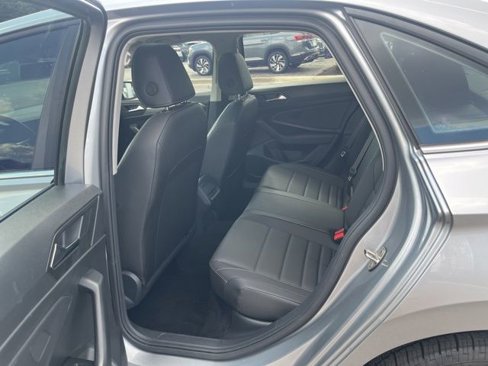 Certified 2021 Volkswagen Jetta SE image 27