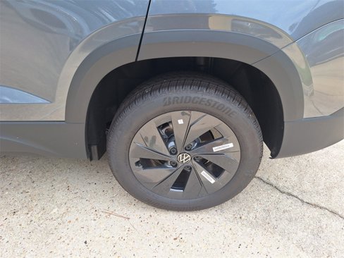 New 2025 Volkswagen Taos S image 23