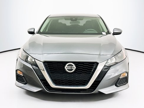 Used 2022 Nissan Altima 2.5 S image 2
