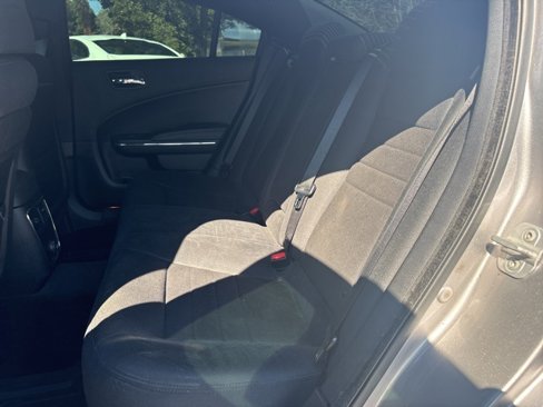 Used 2011 Dodge Charger SE image 10
