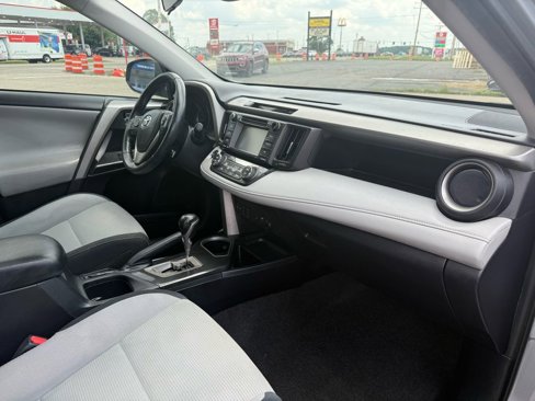 Used 2018 Toyota RAV4 Adventure w/ Cold Weather Package image 9