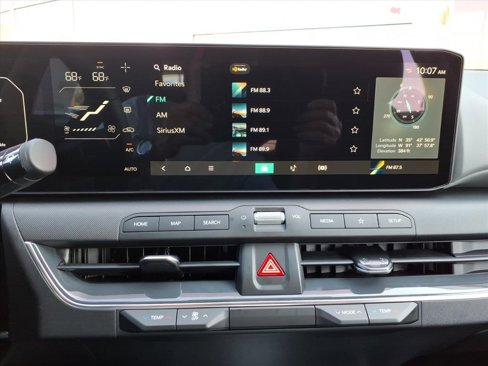 New 2025 Kia K4 EX image 16