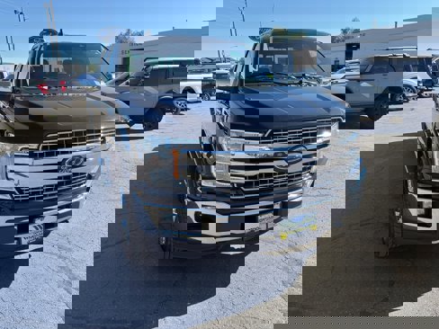 Used 2019 Ford F150 Lariat image 7
