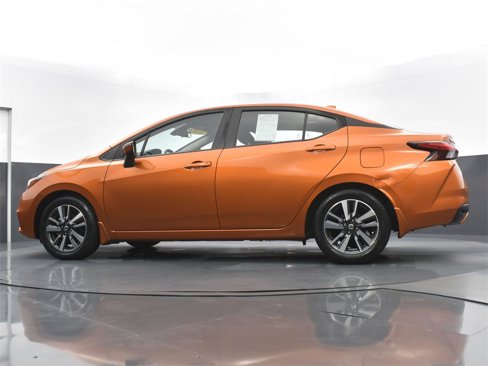 Used 2021 Nissan Versa SV image 25
