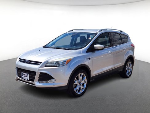 Used 2016 Ford Escape Titanium w/ Equipment Group 301A image 2
