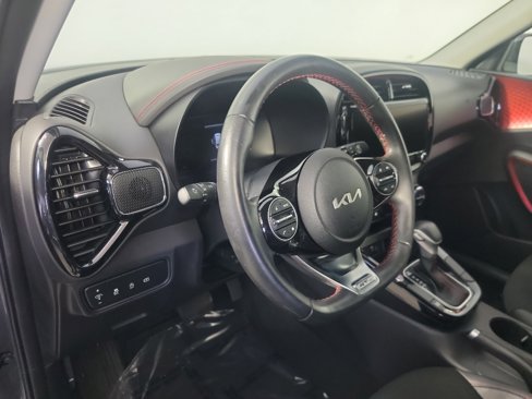 Certified 2023 Kia Soul GT-Line image 16