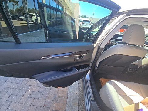 Used 2018 Lexus ES 350 image 19