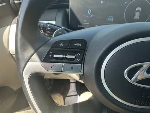 Used 2024 Hyundai Tucson Limited image 23