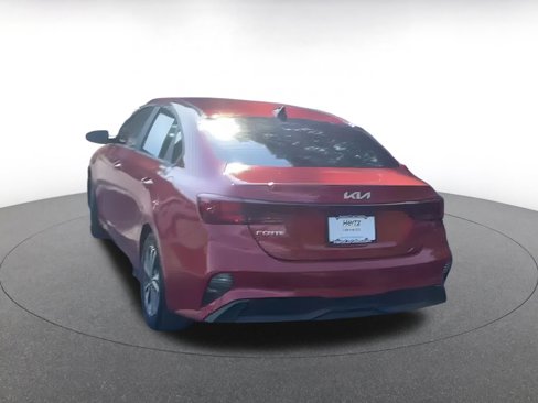 Used 2023 Kia Forte LXS w/ LXS Technology Package image 9