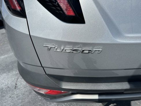 Used 2024 Hyundai Tucson Limited image 10