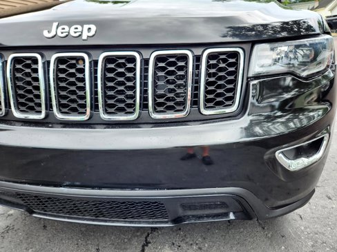 Used 2018 Jeep Grand Cherokee Limited image 33