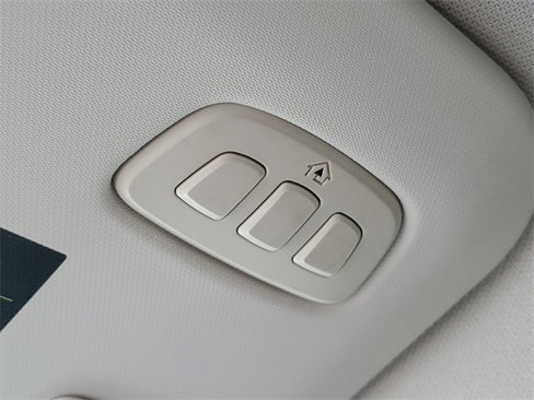 Used 2021 Ford Escape Titanium image 24