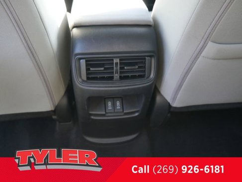 Used 2019 Honda CR-V EX image 38