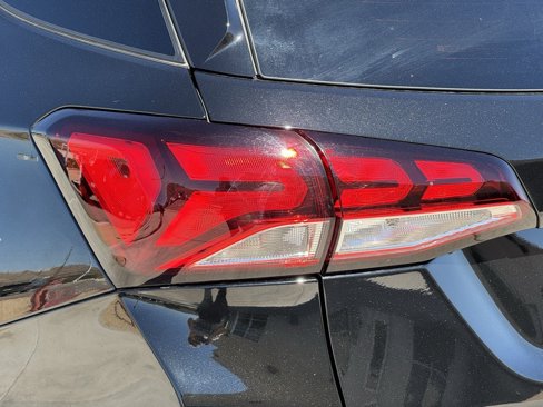 Used 2022 Chevrolet Equinox LT image 11