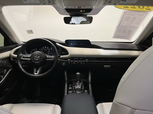 Used 2022 MAZDA MAZDA3 s image 17