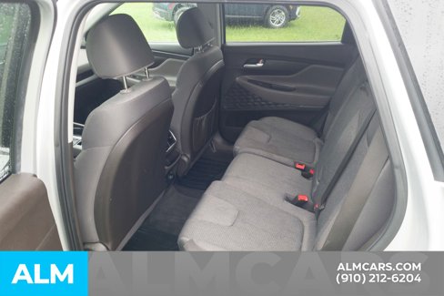 Used 2019 Hyundai Santa Fe SE image 18