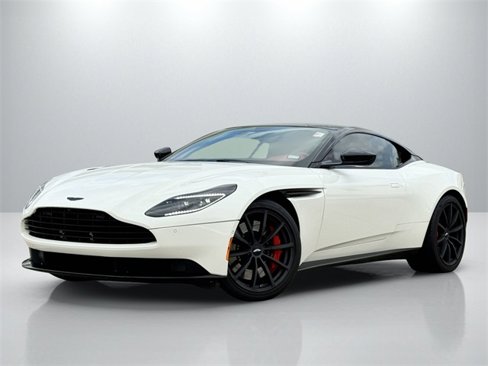 Used 2022 Aston Martin DB11 Coupe image 7