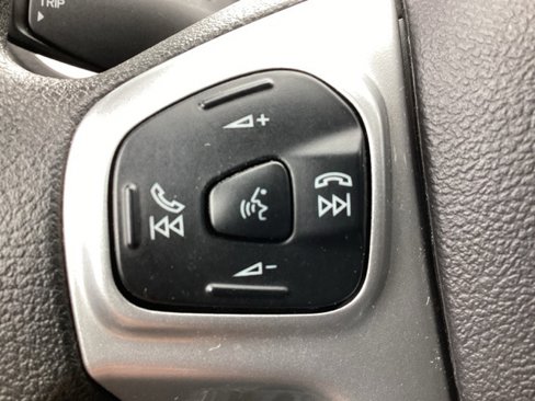 Used 2019 Ford Fiesta SE image 12