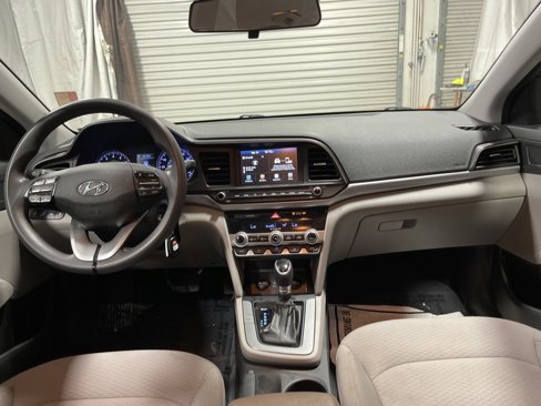 Used 2020 Hyundai Elantra SEL w/ Cargo Package (C1) image 12