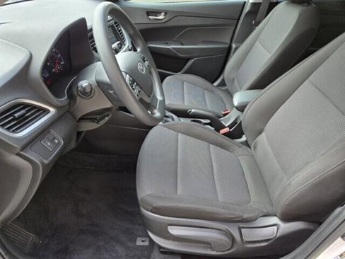 Used 2020 Hyundai Accent SEL image 12