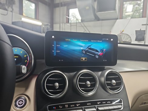 Certified 2020 Mercedes-Benz GLC 300 image 26