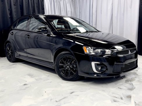 Used 2017 Mitsubishi Lancer LE image 4