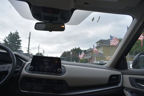 Used 2024 Nissan Rogue SV image 34