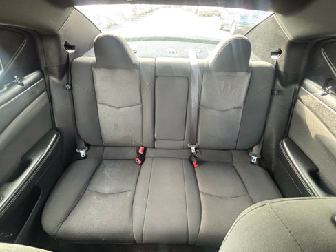 Used 2012 Dodge Avenger SE image 18